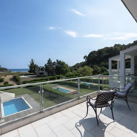 Azapiko Meggy Summer By Luxlikehome Villa Ladhokopana