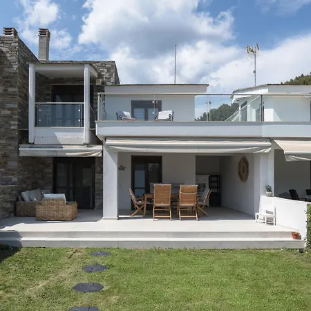 Azapiko Meggy Summer By Luxlikehome Villa