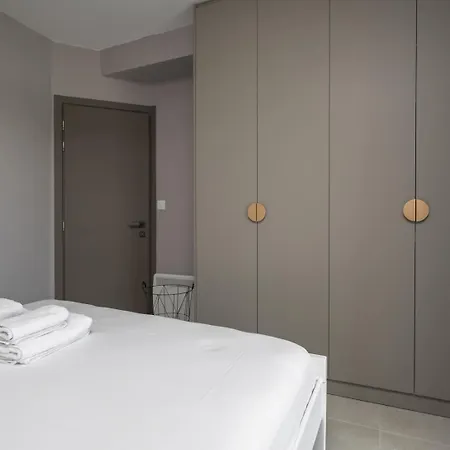 Azapiko Meggy Summer By Luxlikehome *