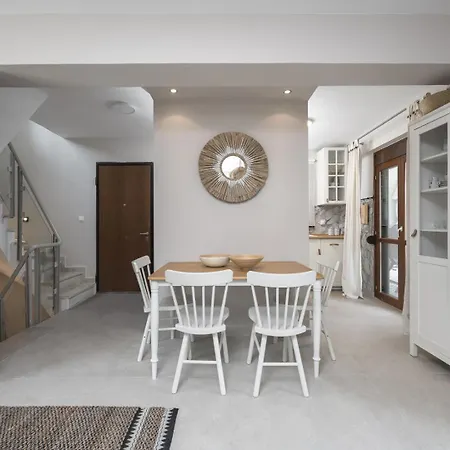 Azapiko Meggy Summer By Luxlikehome Villa