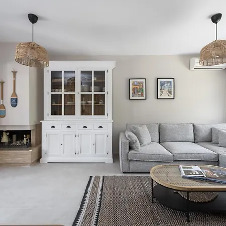Azapiko Meggy Summer By Luxlikehome Villa
