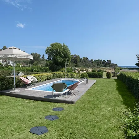Azapiko Meggy Summer By Luxlikehome Villa